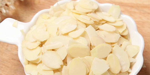 用扁桃仁片做出香酥美食，帶來(lái)舌尖上的美味(圖2)